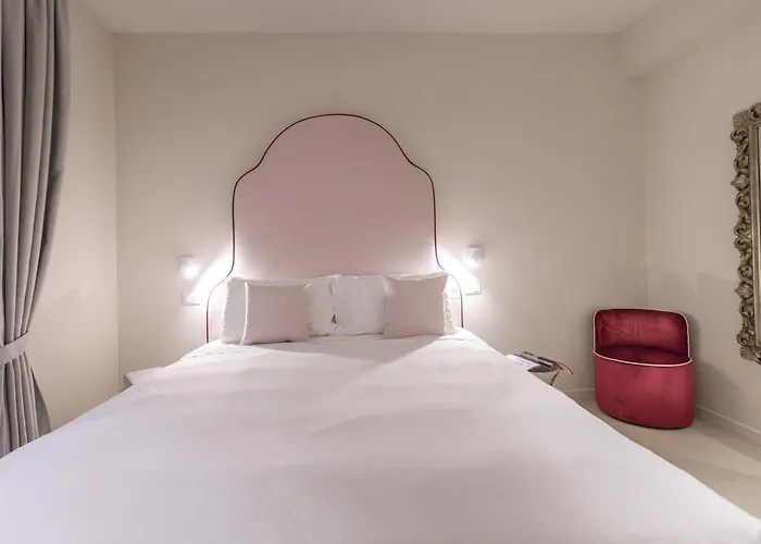 Opera Relais De Charme - Apartahotel