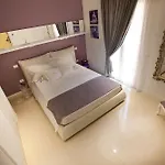 Apart-hotel Opera Relais De Charme - 4*