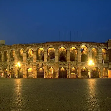 Opera Relais De Charme - Aparthotel Verona