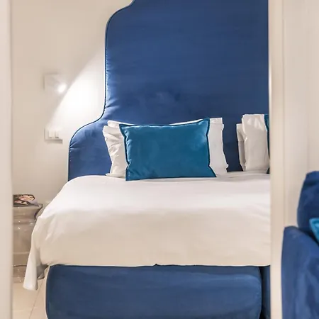 Aparthotel Opera Relais De Charme -