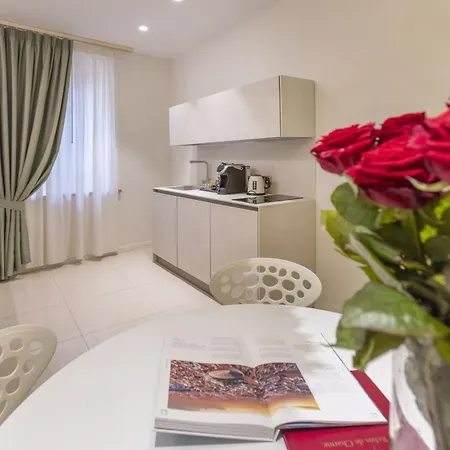 Opera Relais De Charme - Aparthotel Verona