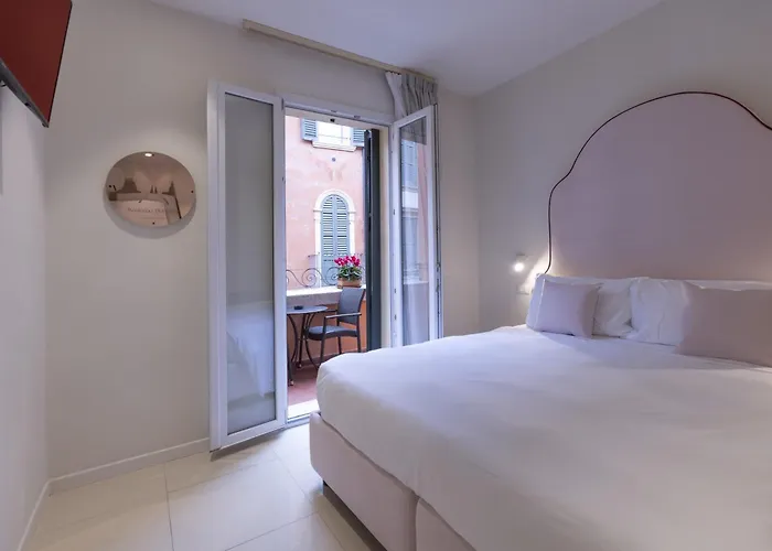 Lägenhetshotell Opera Relais De Charme - 4*