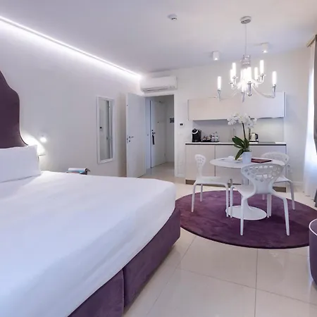 Opera Relais De Charme - 4*