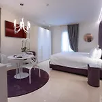 Opera Relais De Charme - Hotel apartamentowy 4*