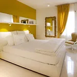 Opera Relais De Charme - Hotel apartamentowy 4*