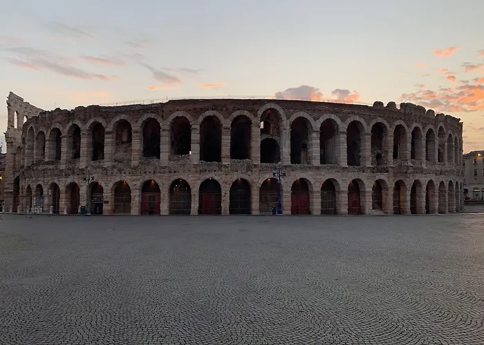 Opera Relais De Charme - 4*